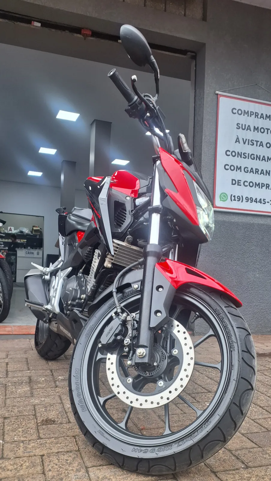 Honda CB 300F 2023