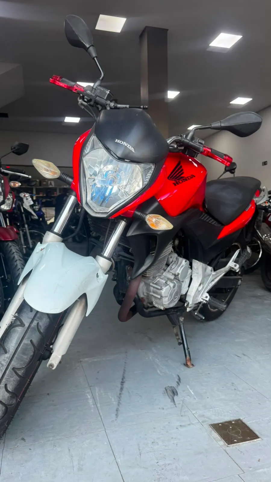 Honda CB 300 2016