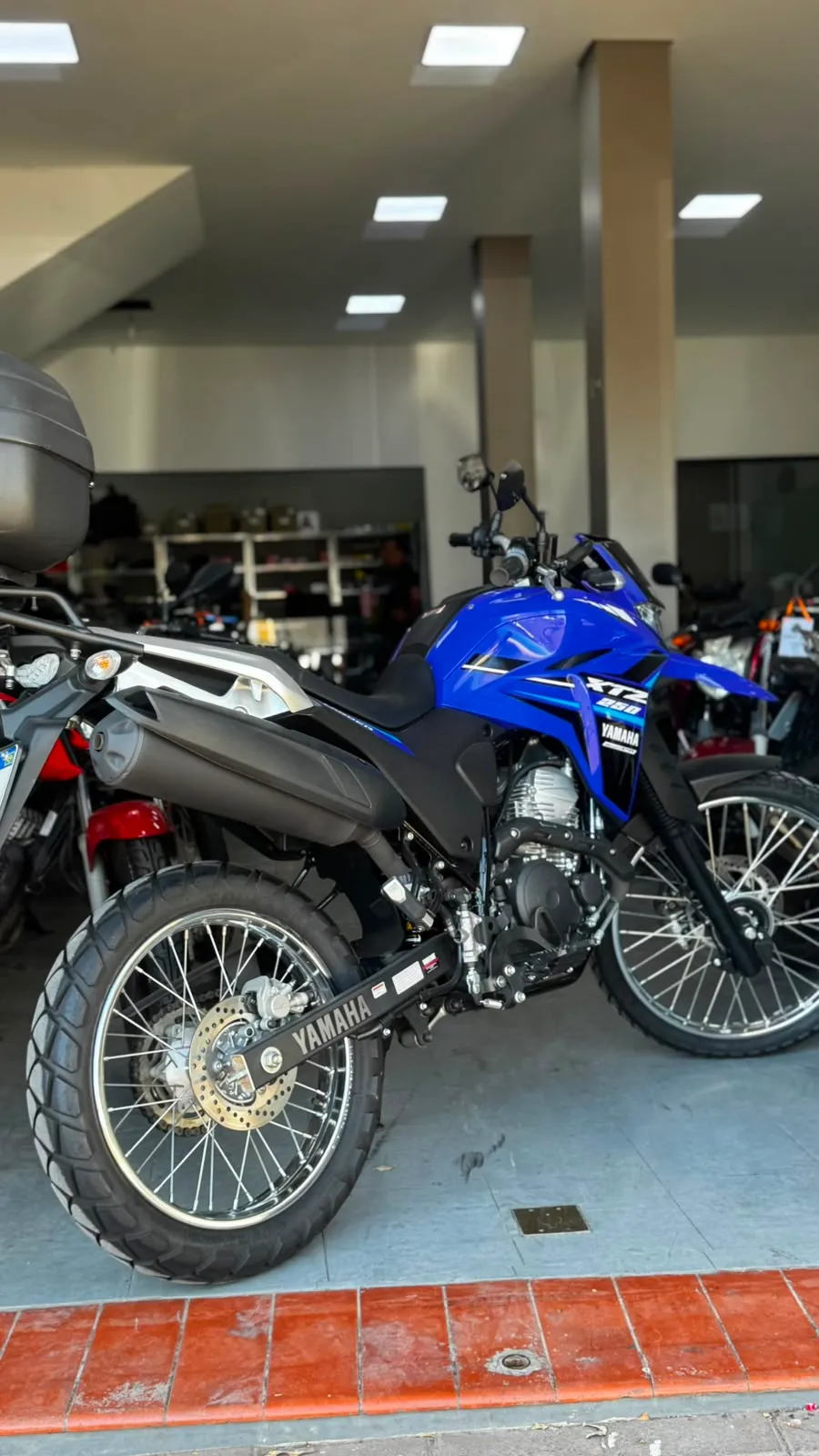 Yamaha XTZ 250 LANDER 2024