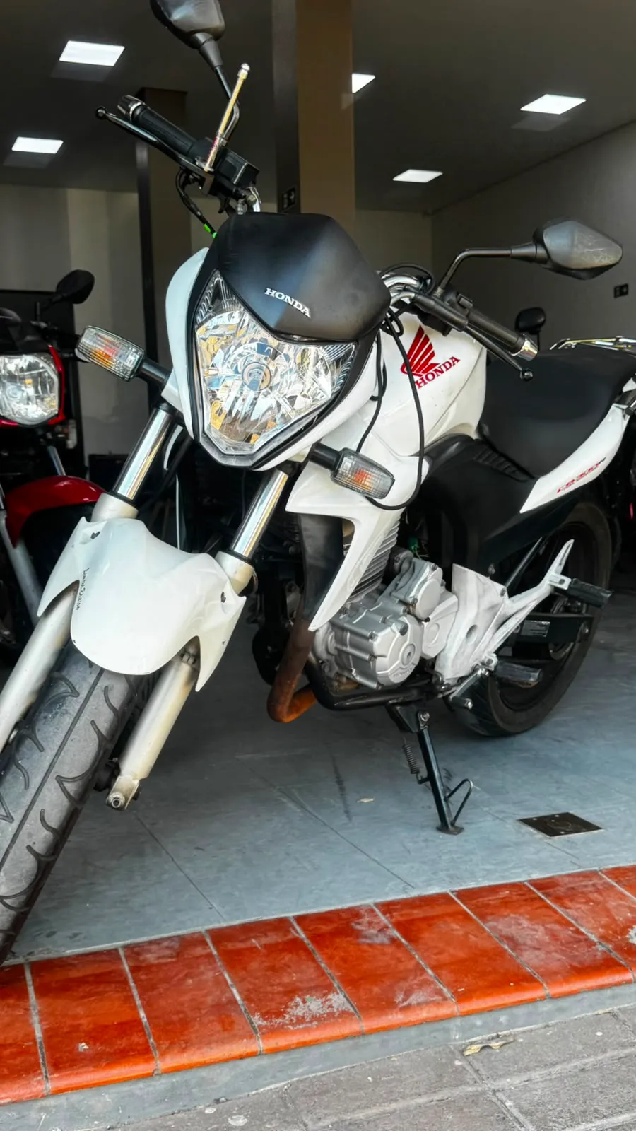 Honda CB 300 2011