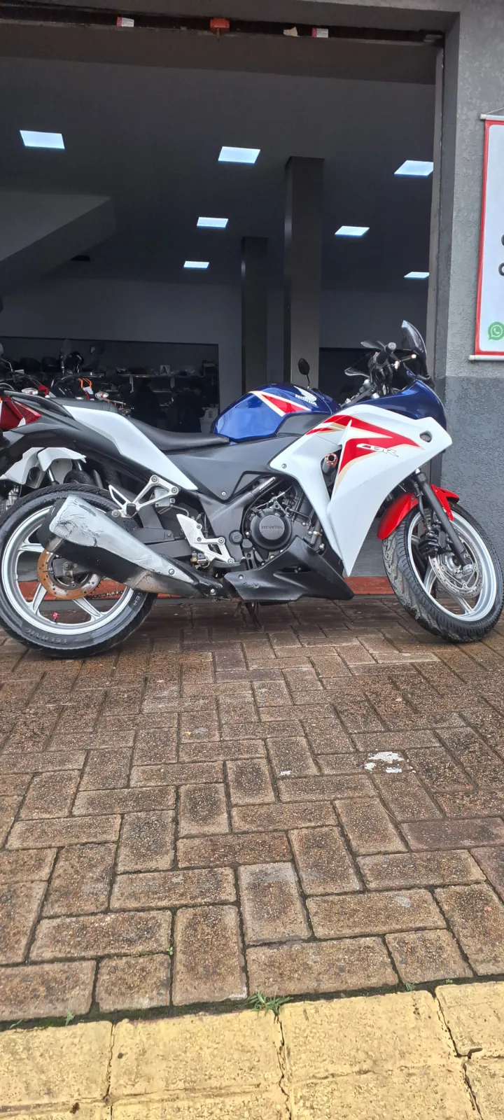 Honda CBR 250R 2012